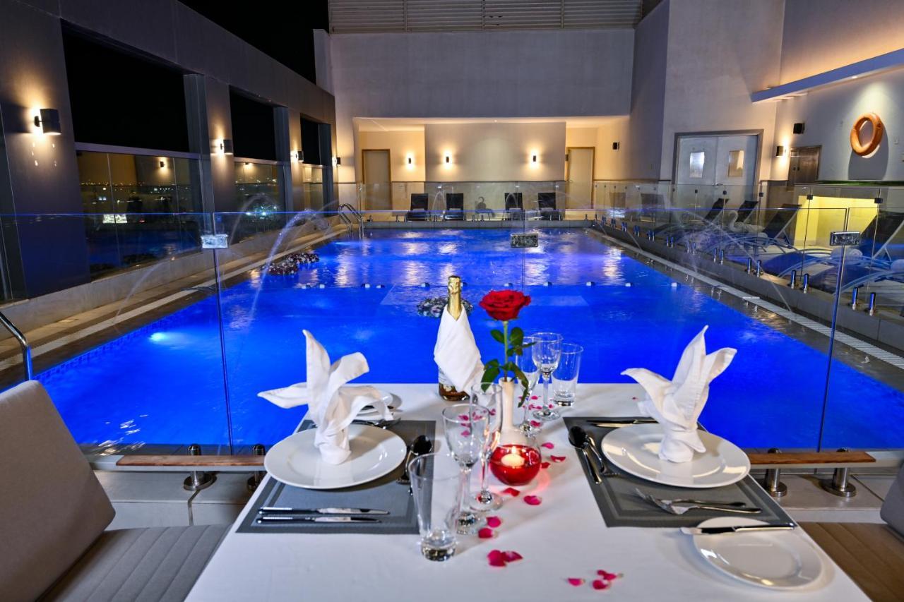 Clarion Hotel Jeddah Airport Exterior photo